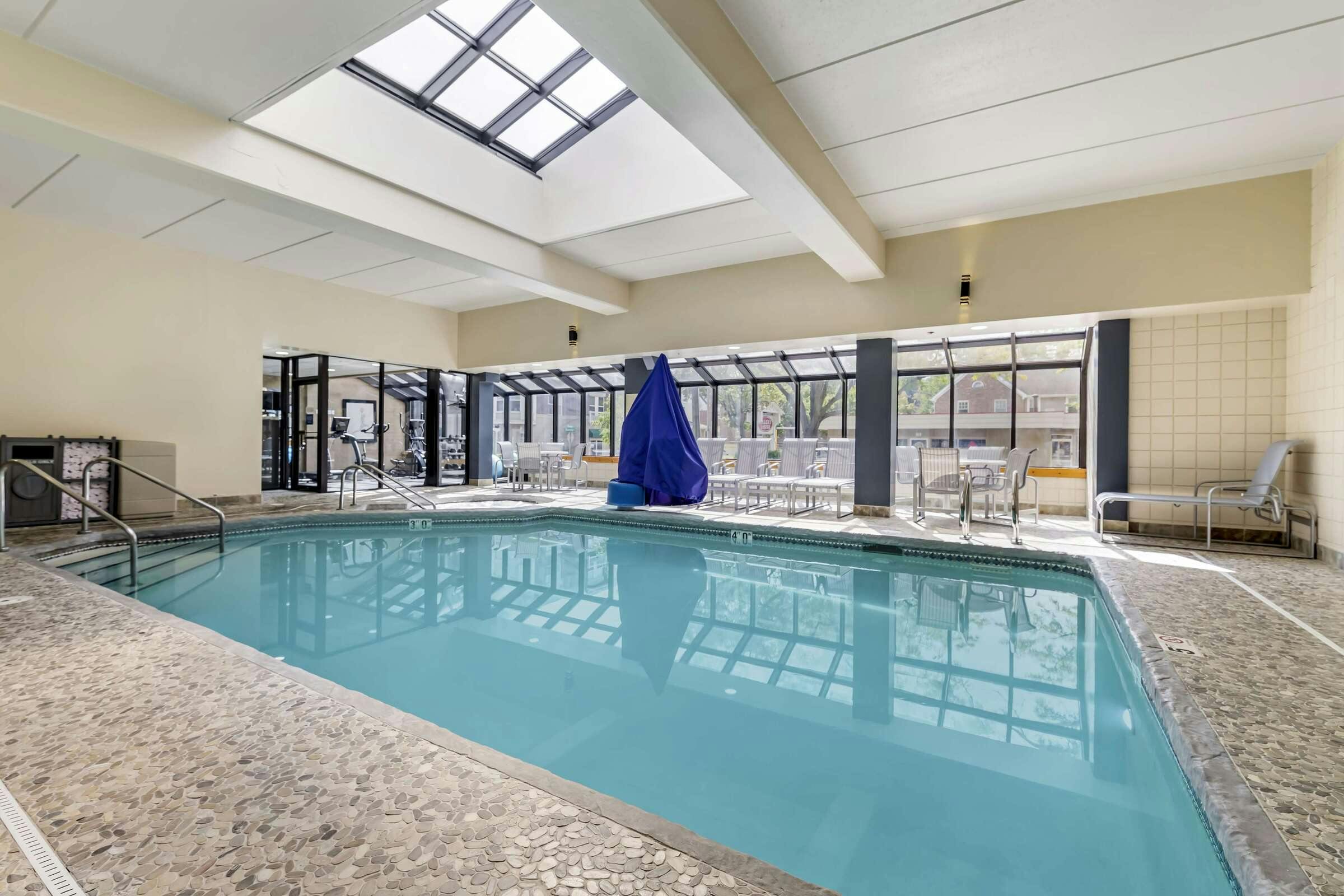 Hotel Best Western Plus InnTowner Madison photo 4