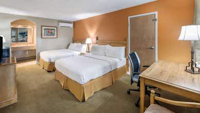Hotel Pearl on the Concho photo 1