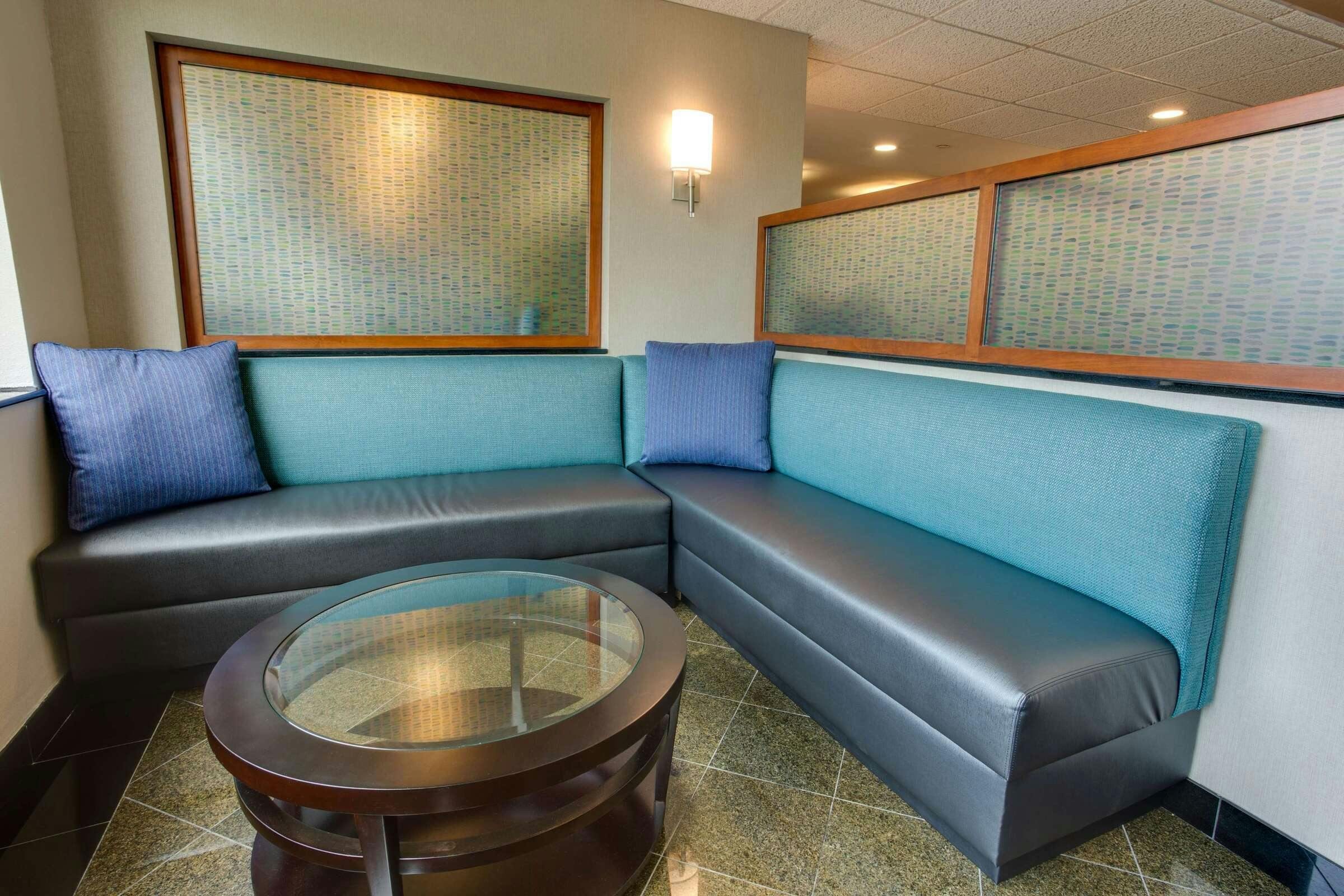 Hotel Drury Inn and Suites Nashville Airport photo 3