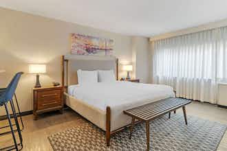 Hotel The Quincy, an Ascend Collection Hotel photo 3