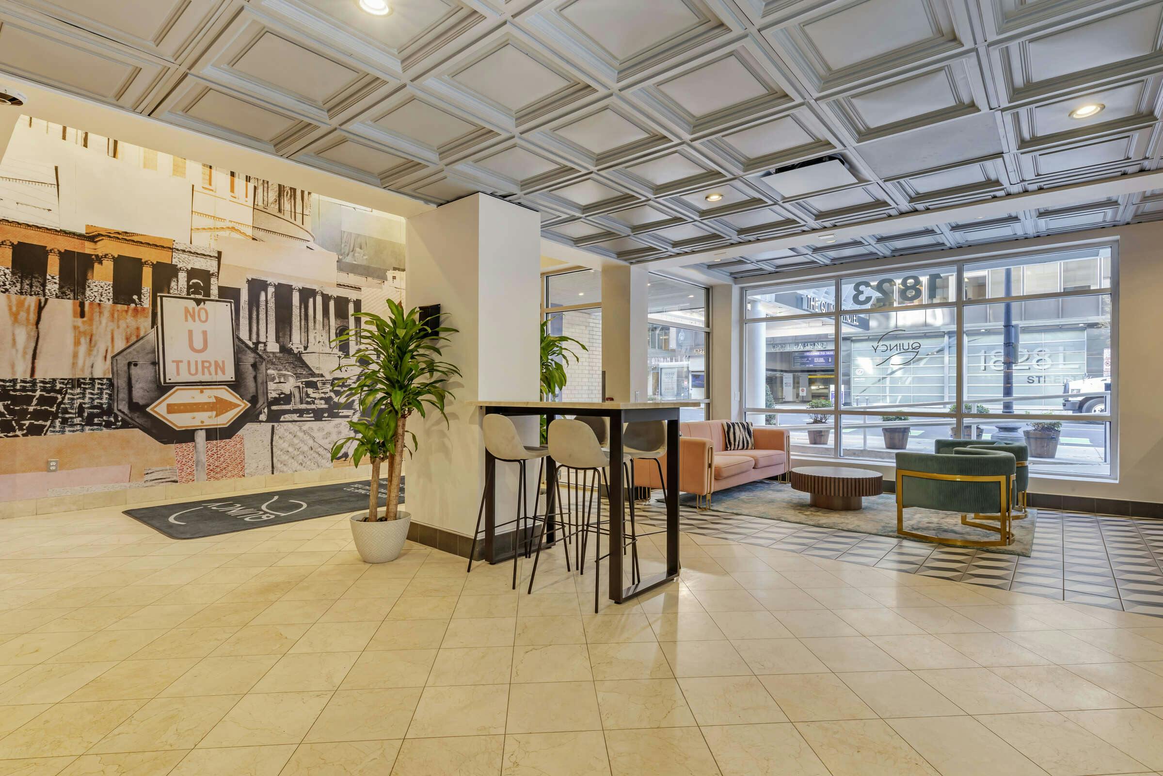 Hotel The Quincy, an Ascend Collection Hotel photo 2