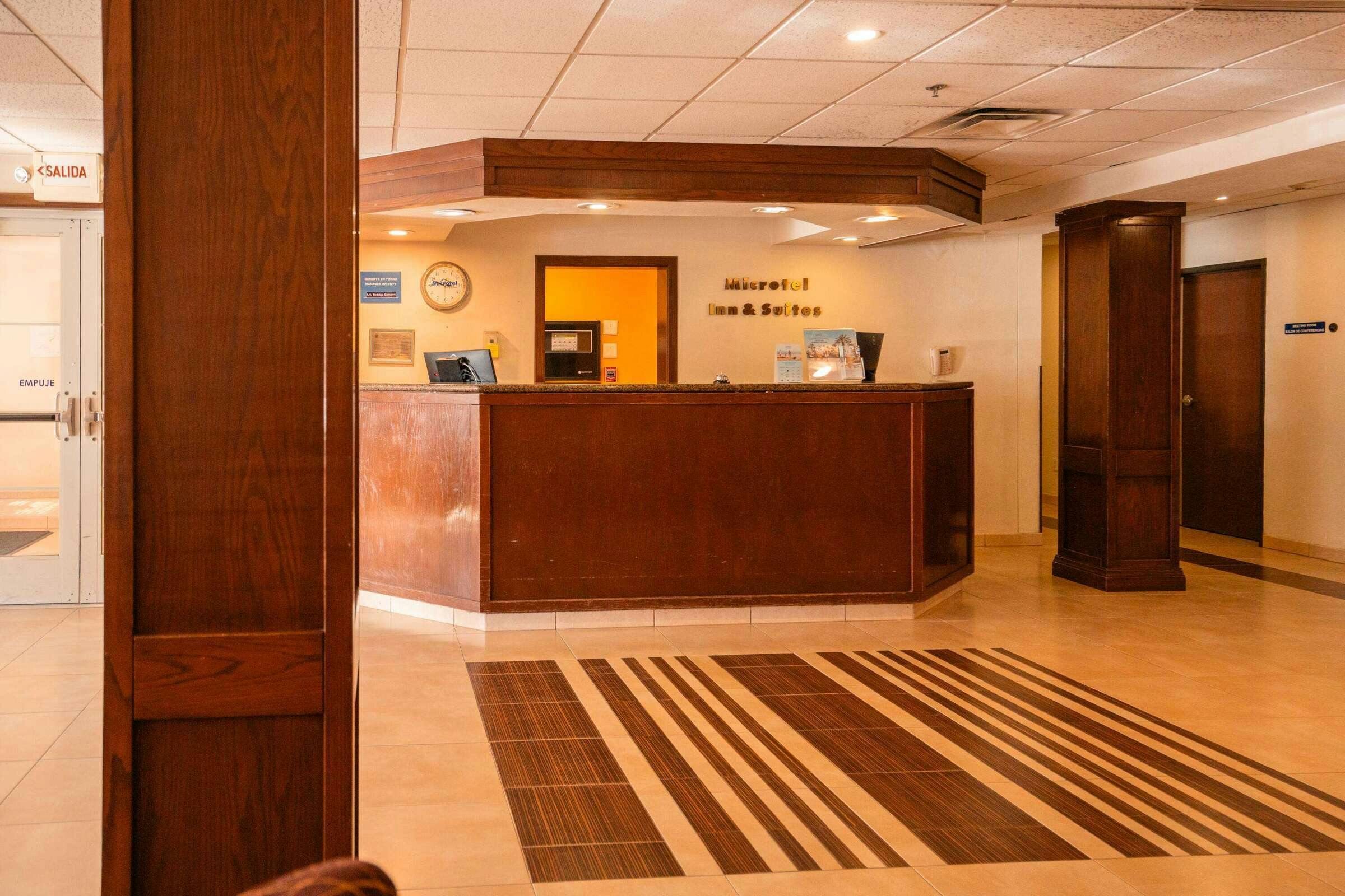Hotel Microtel by WY Ciudad Juarez photo 1