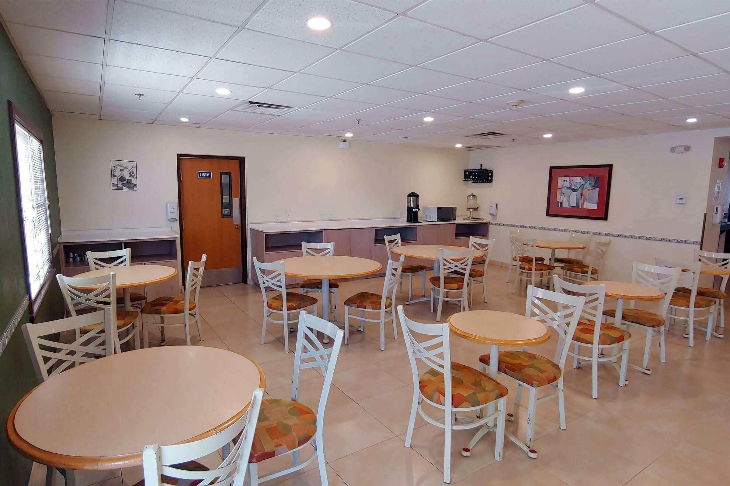 Hotel Microtel by WY Ciudad Juarez photo 4