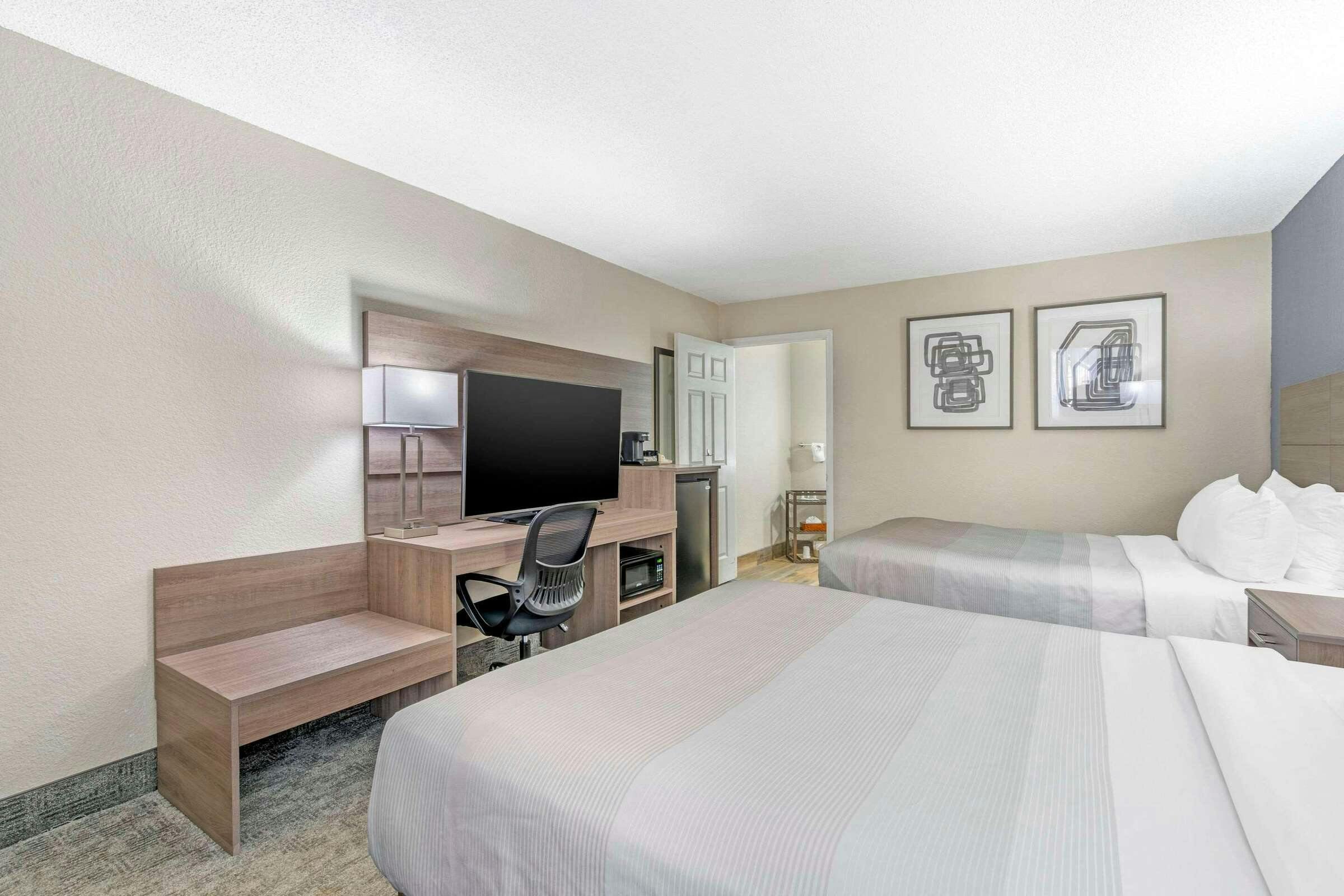 Hotel Quality Inn Daytona Speedway I-95 photo 1