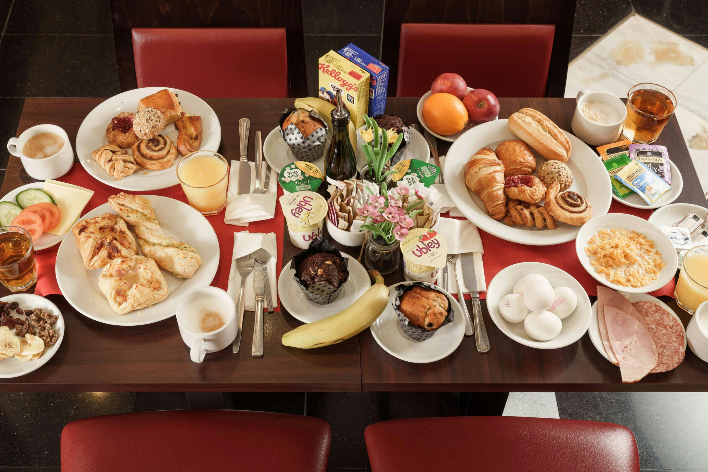 Hotel Royal Eagle Hotel photo 2