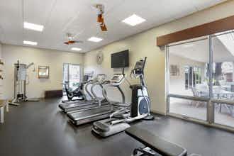 Hotel Best Western Plus Black Oak photo 2