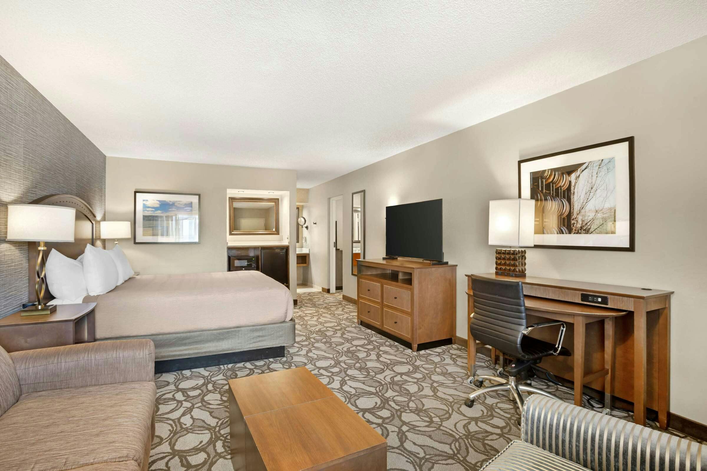 Hotel Best Western Plus Black Oak photo 5