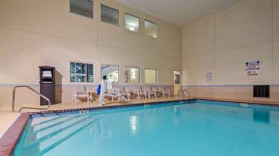 Hotel Best Western Plus Gas City photo 2