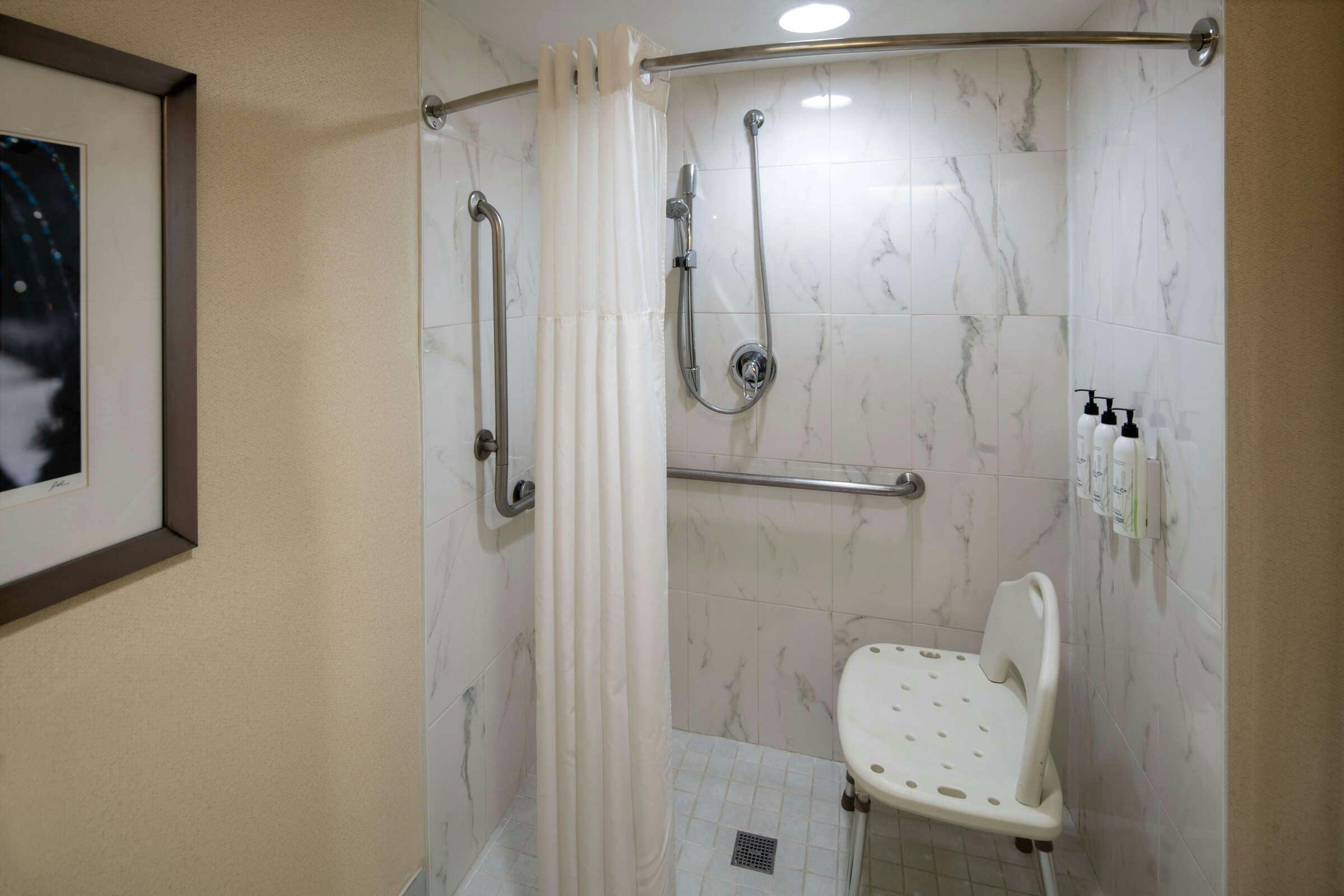 Hotel SpringHill Suites Fort Lauderdale Airport photo 4