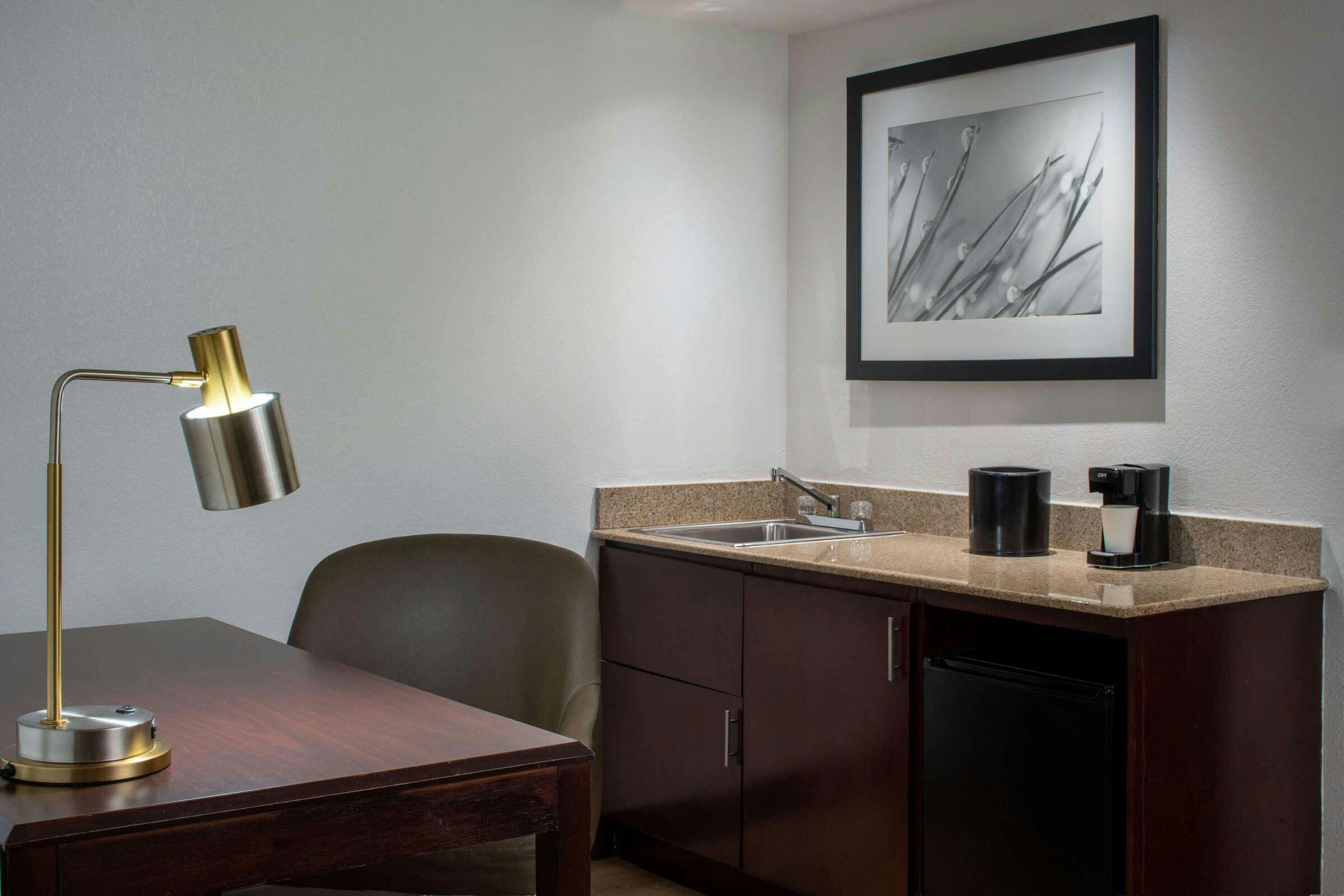 Hotel SpringHill Suites Fort Lauderdale Airport photo 3