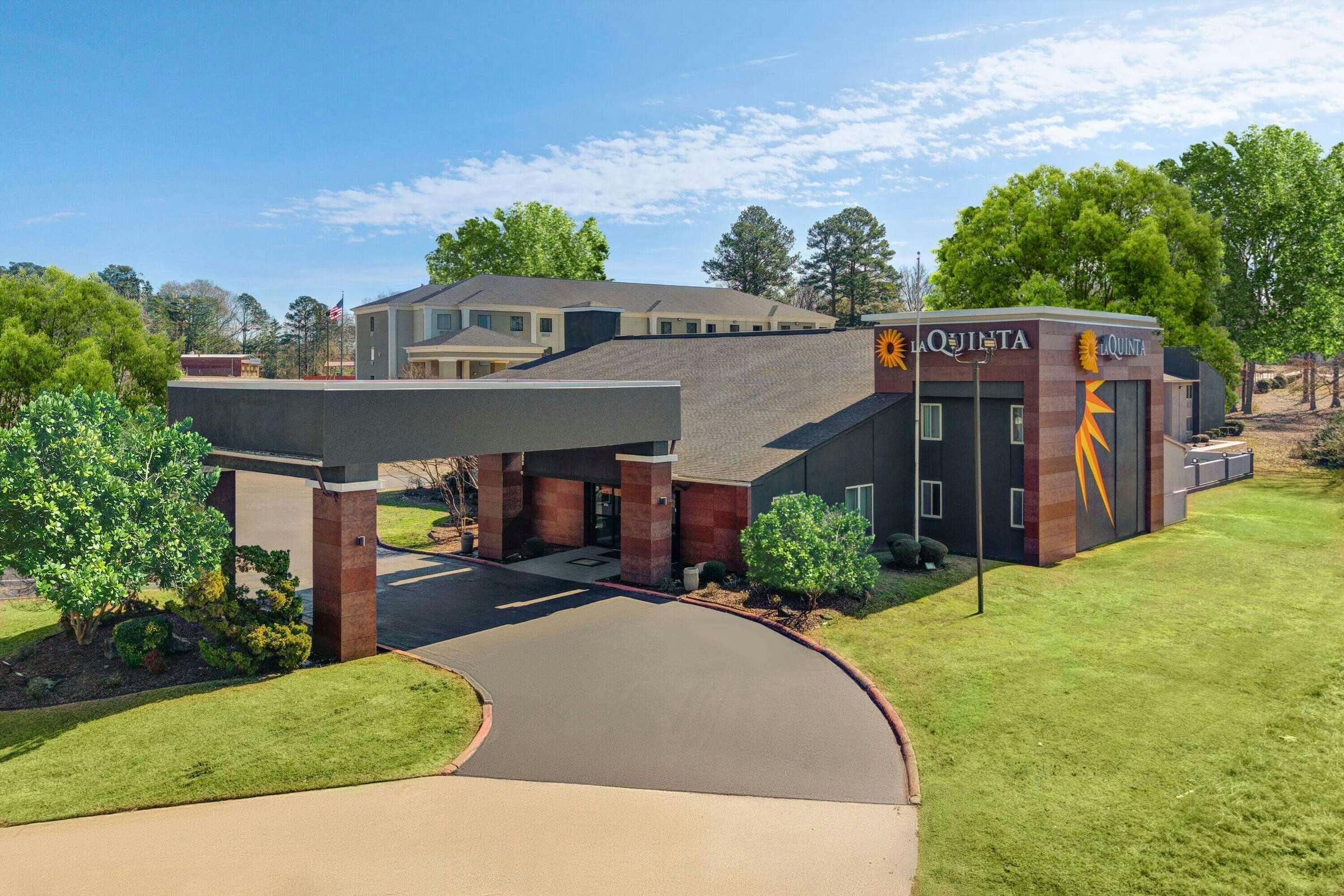 Hotel La Quinta Inn El Dorado photo 1