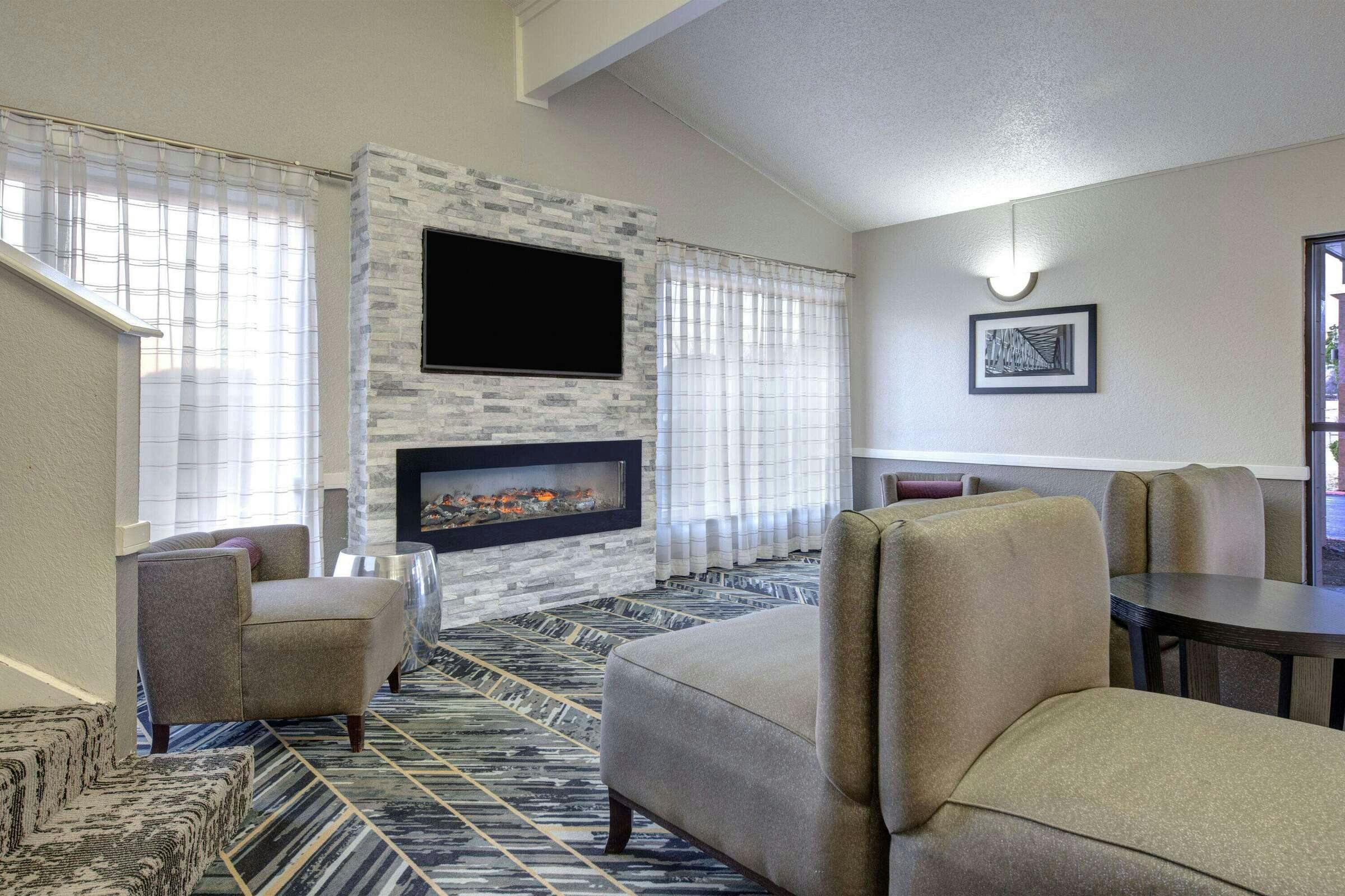 Hotel La Quinta Inn El Dorado photo 4