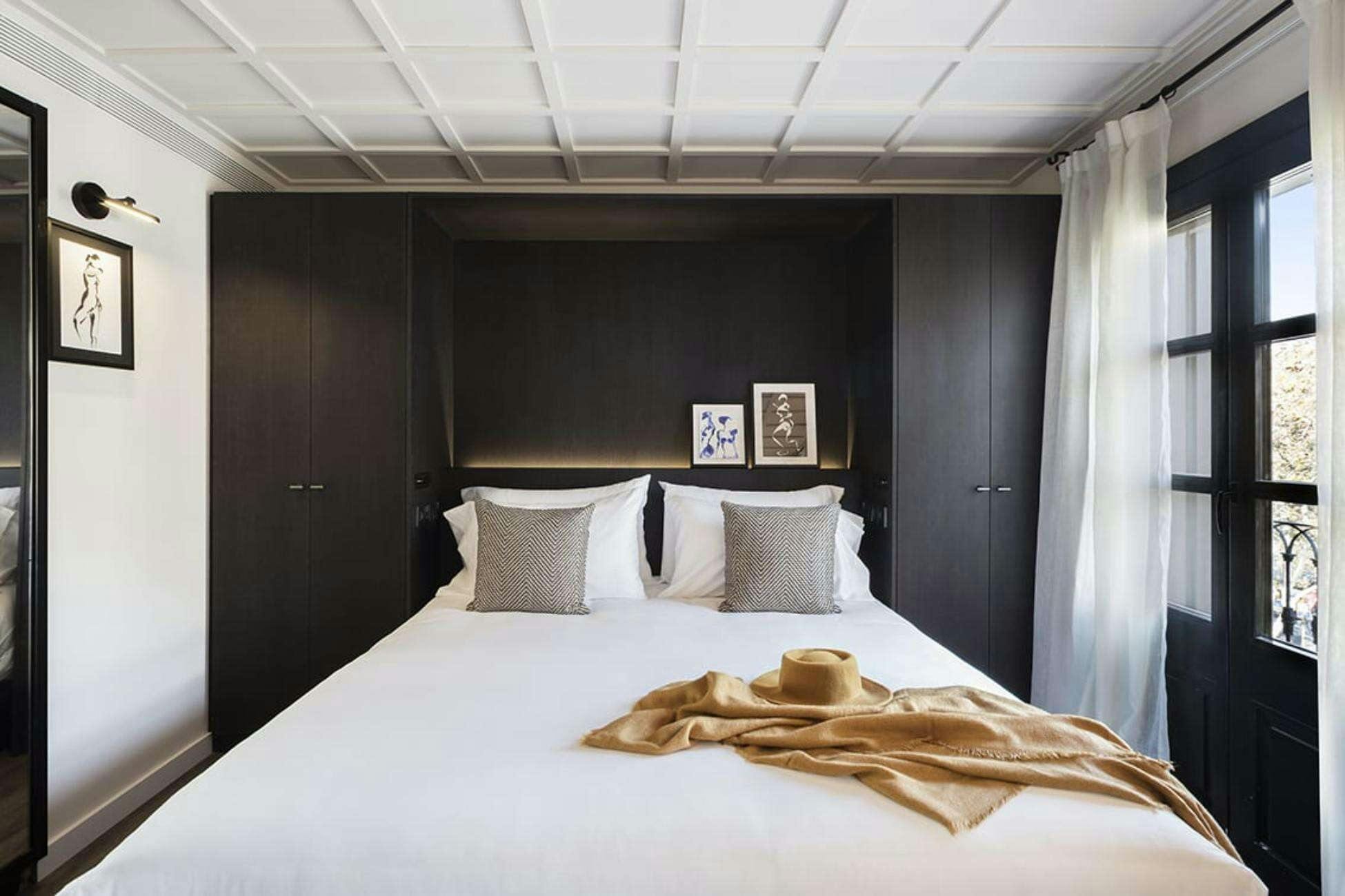 Hotel Yurbban Ramblas Boutique Hotel photo 3