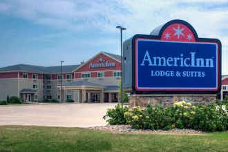 Hotel AmericInn Newton photo 1