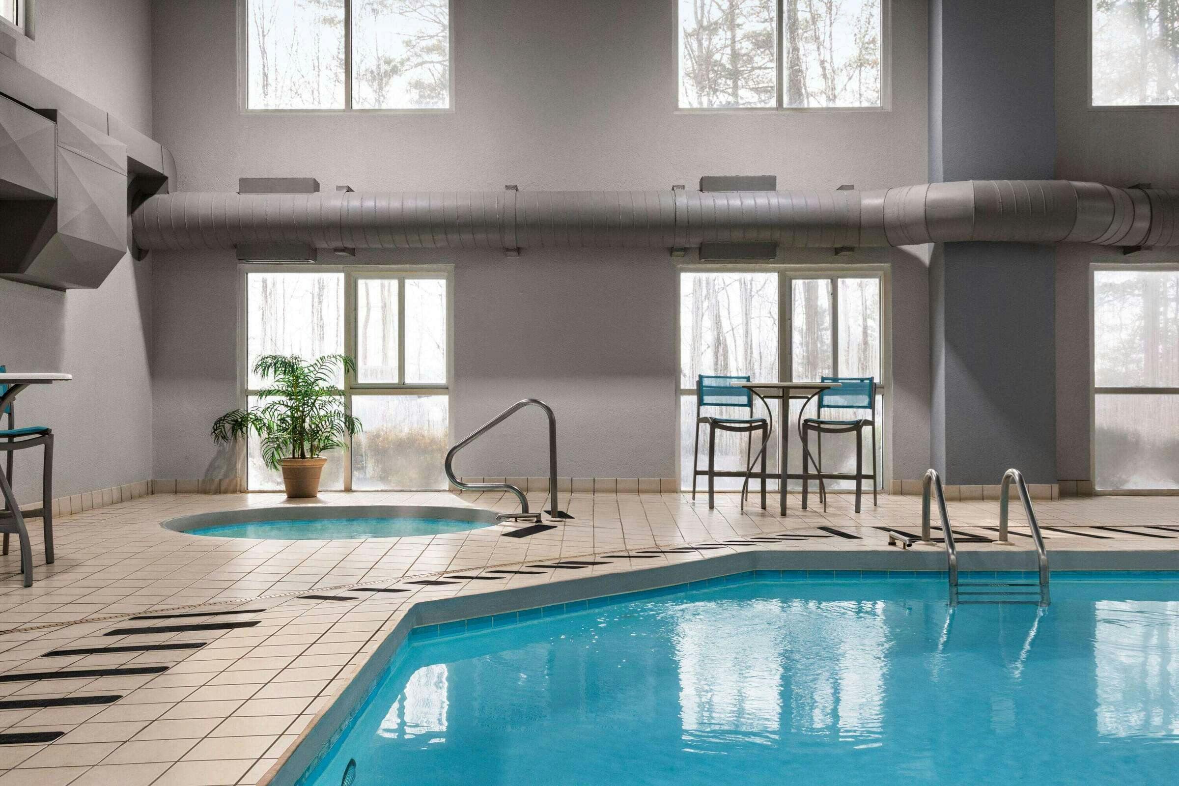 Hotel Wingate by Wyndham Fletcher at Asheville Airport photo 5