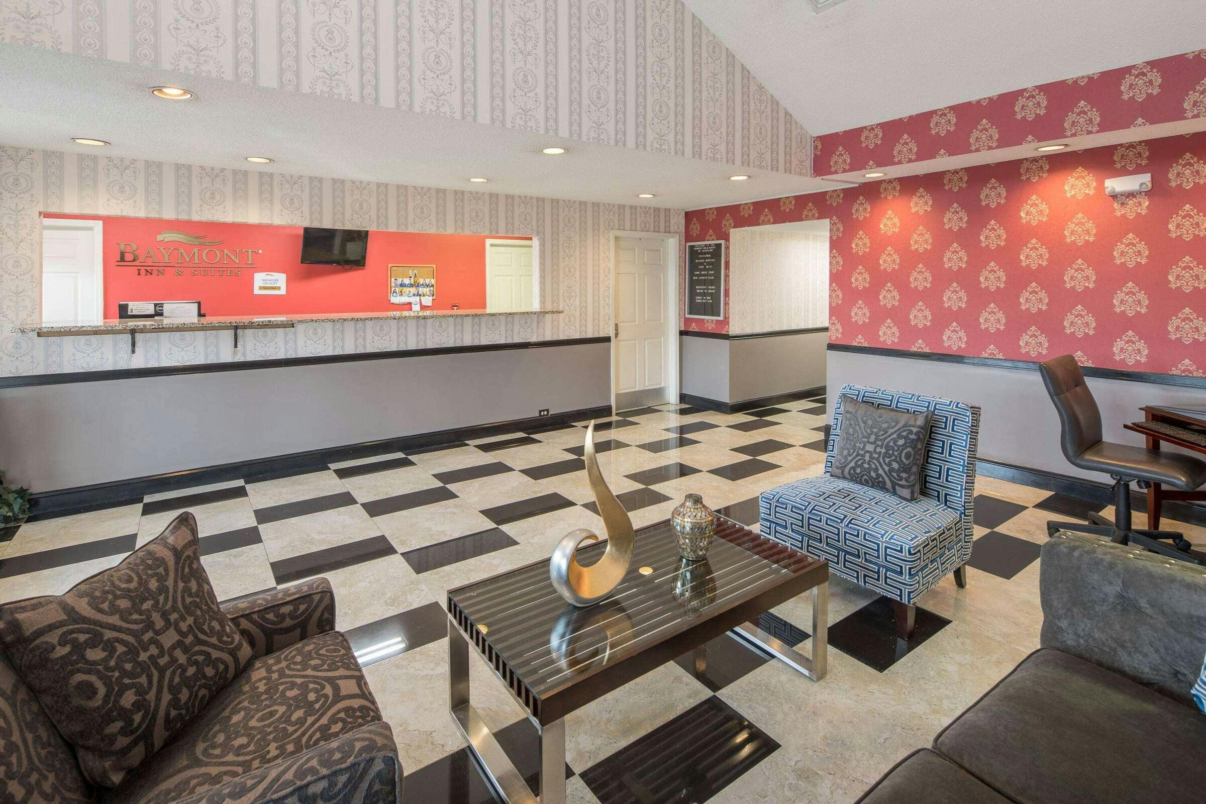 Hotel Baymount Inn Suites Cleveland photo 1