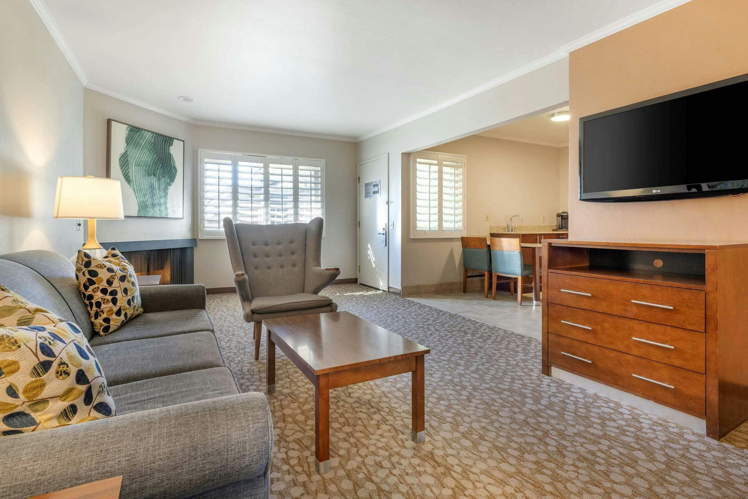 Hotel Best Western Plus Beach View Lodge photo 3