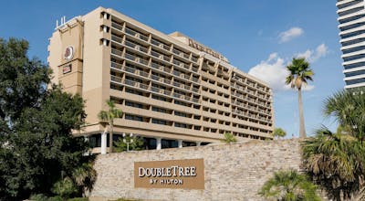 DoubleTree by Hilton Hotel Jacksonville Riverfront