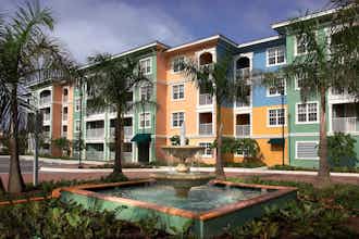 Hotel Mizner Place at Weston Town Center photo 1