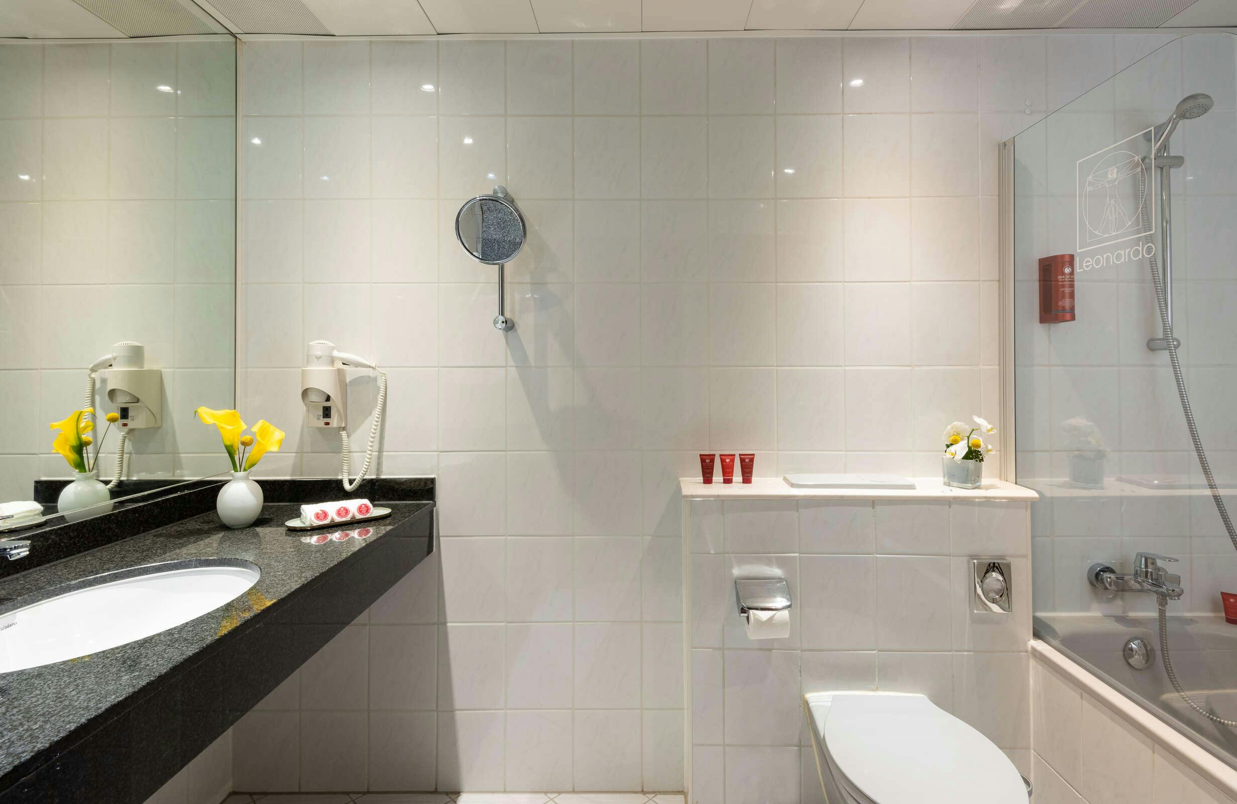 Hotel Leonardo Hotel Düsseldorf Airport - Ratingen photo 4