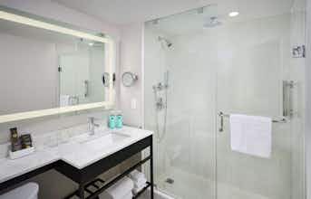 Hotel Novotel Toronto Centre photo 3