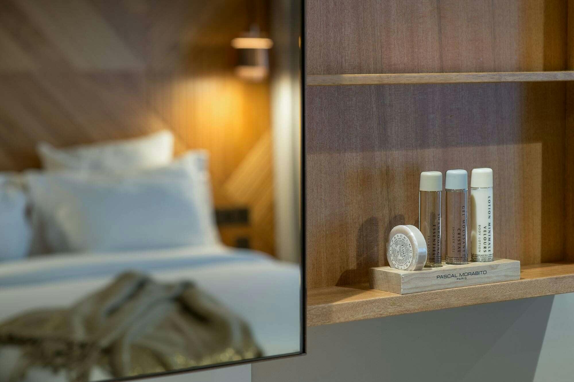 Hotel 9Hotel Paquis photo 3