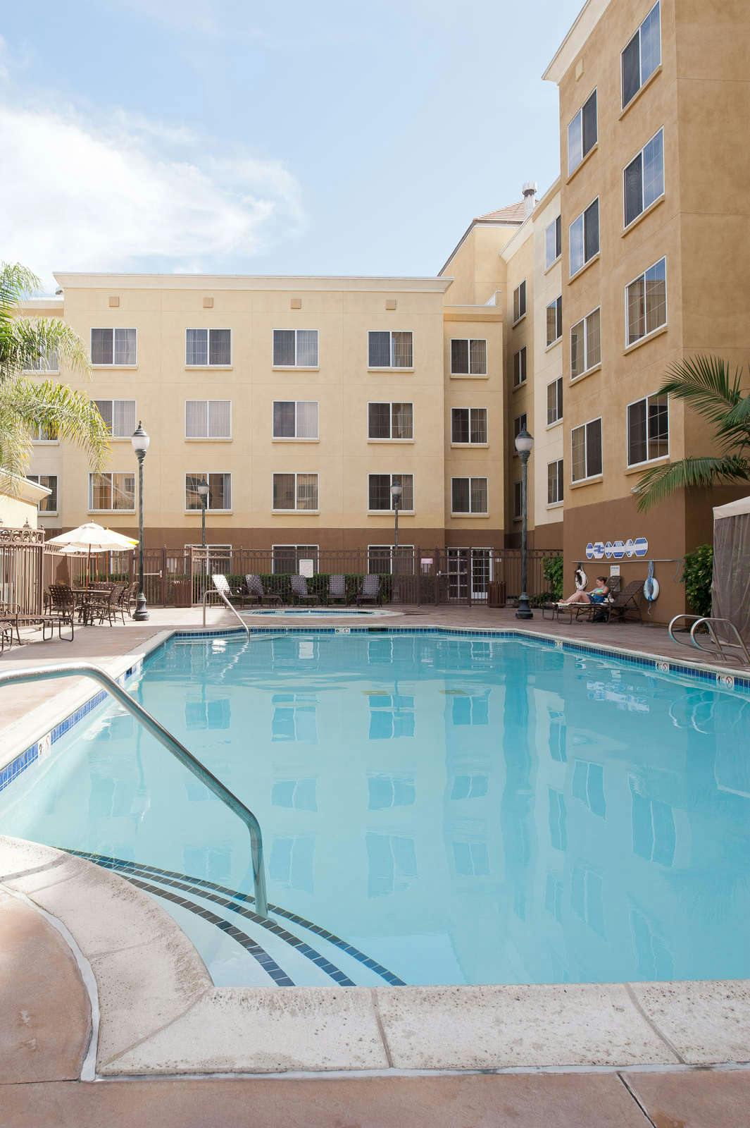 Hotel Residence Inn by Marriott San Diego Mission Valley photo 1