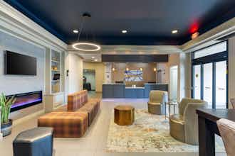 Hotel Clarion Inn North Haven photo 2