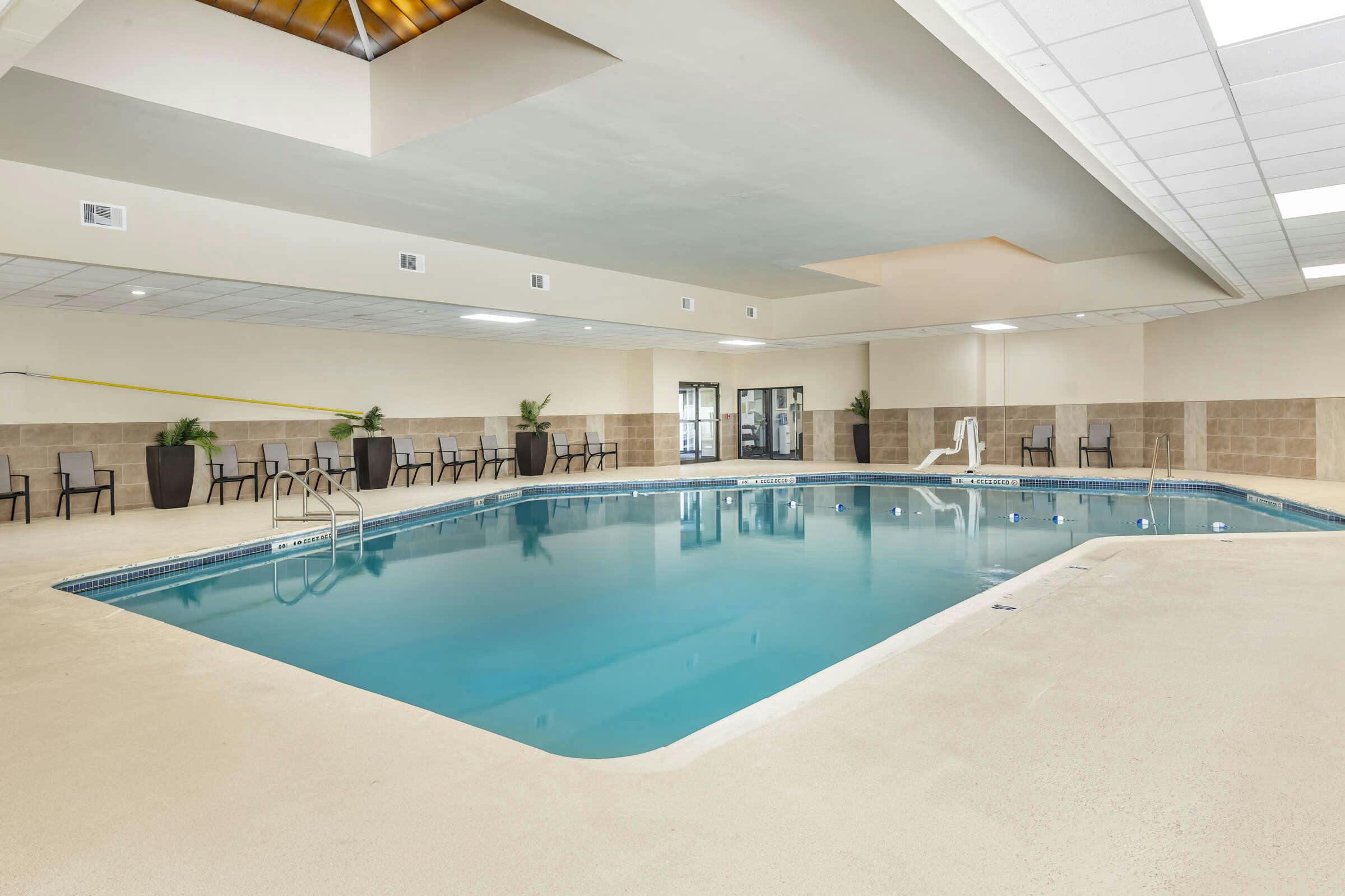 Hotel Clarion Inn North Haven photo 3