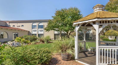 Clarion Inn North Haven