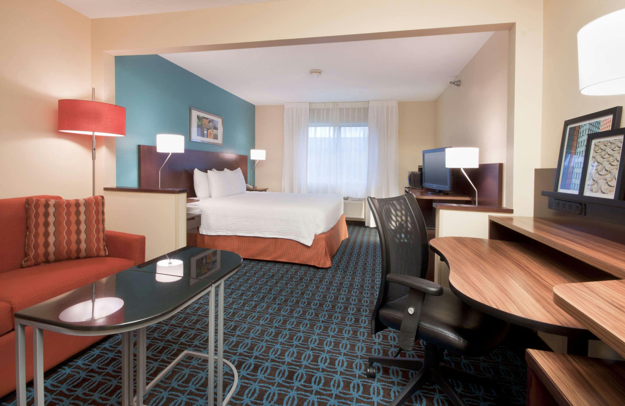 Hotel Fairfield Inn Philadelphia Airport photo 2