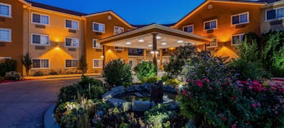Best Western Plus Caldwell Inn & Suites
