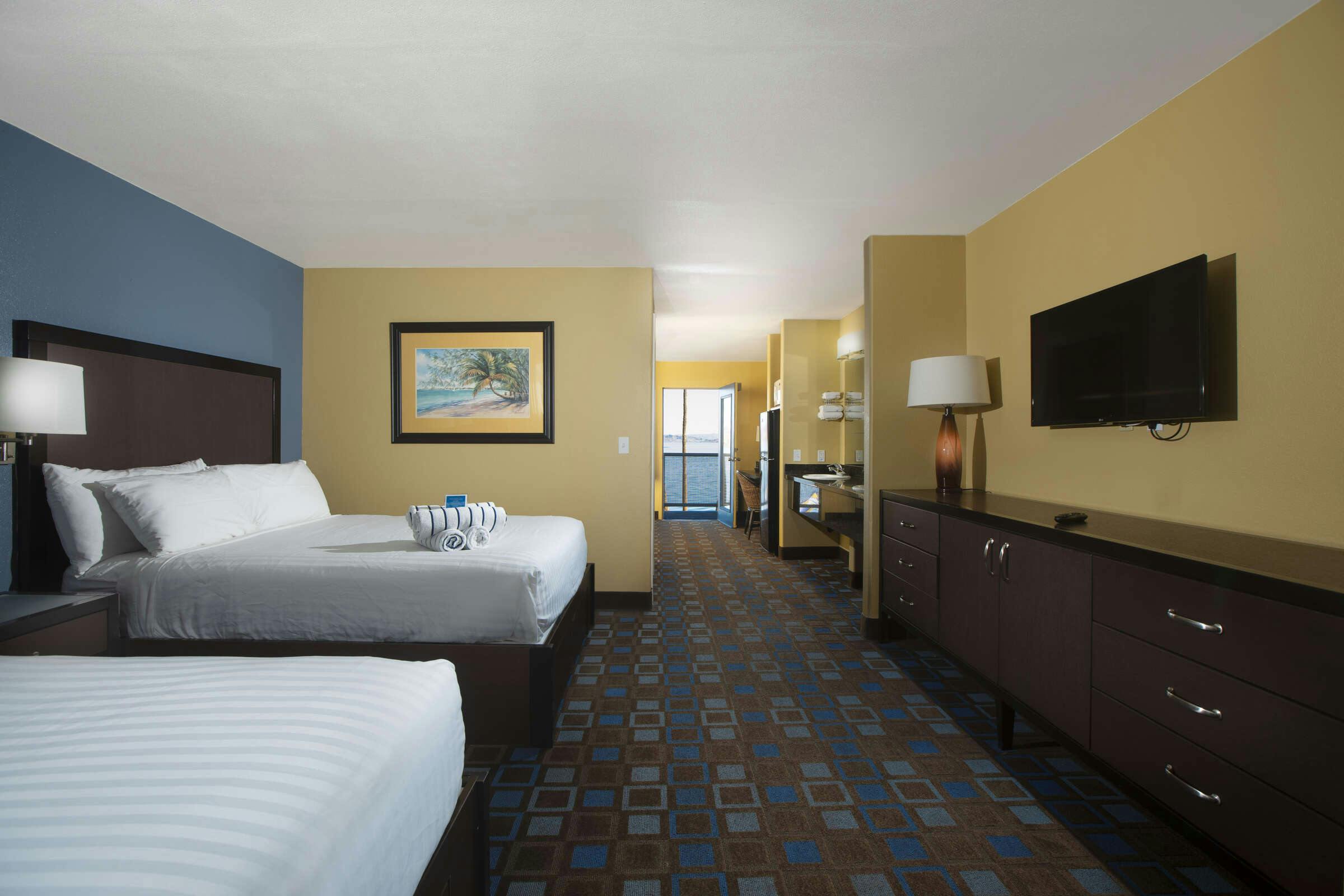 Hotel The Nautical Beachfront Resort photo 1