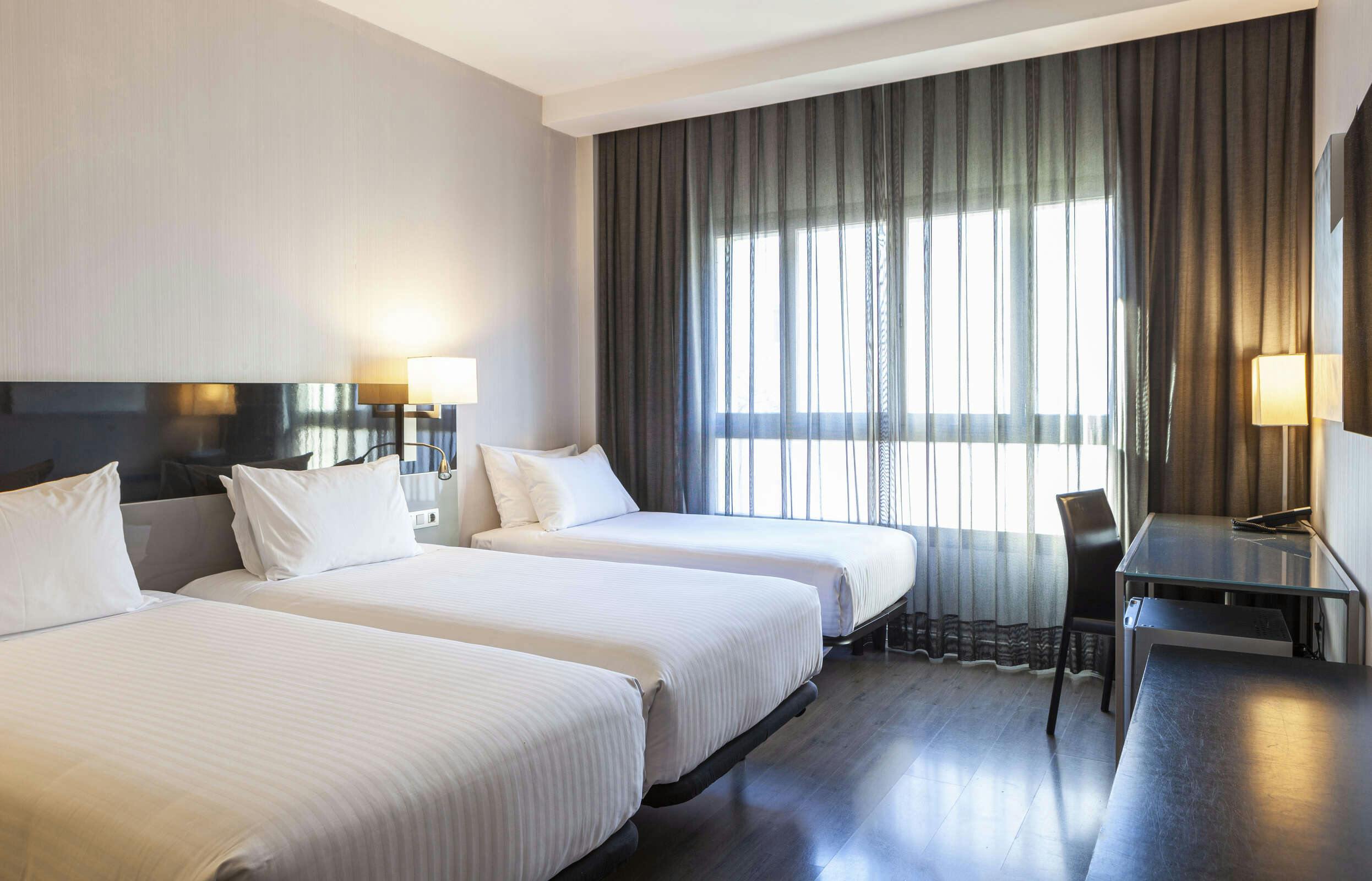 Hotel AC Hotel Sevilla Torneo by Marriott photo 2