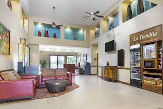 Hotel Best Western Rose Garden Inn & Suites photo 2