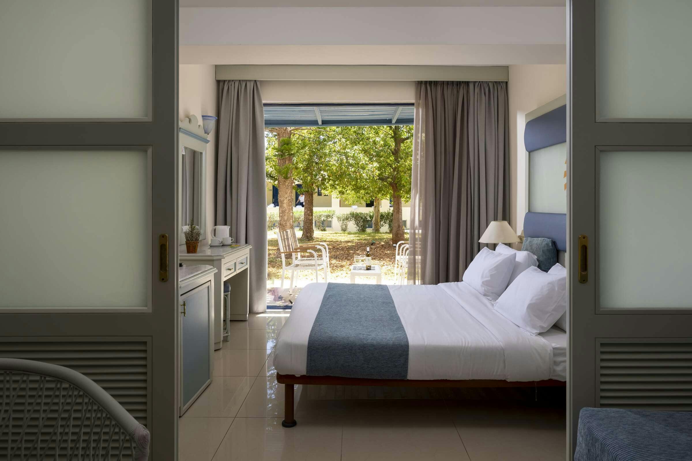 Hotel Sunshine Crete Beach - All Inclusive photo 2