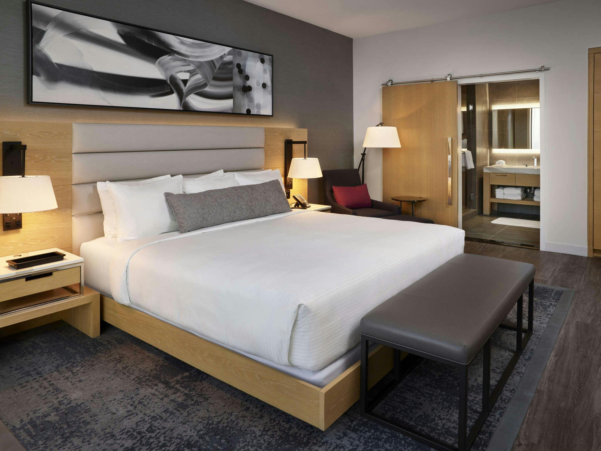 Hotel Live! Casino & Hotel Philadelphia photo 2