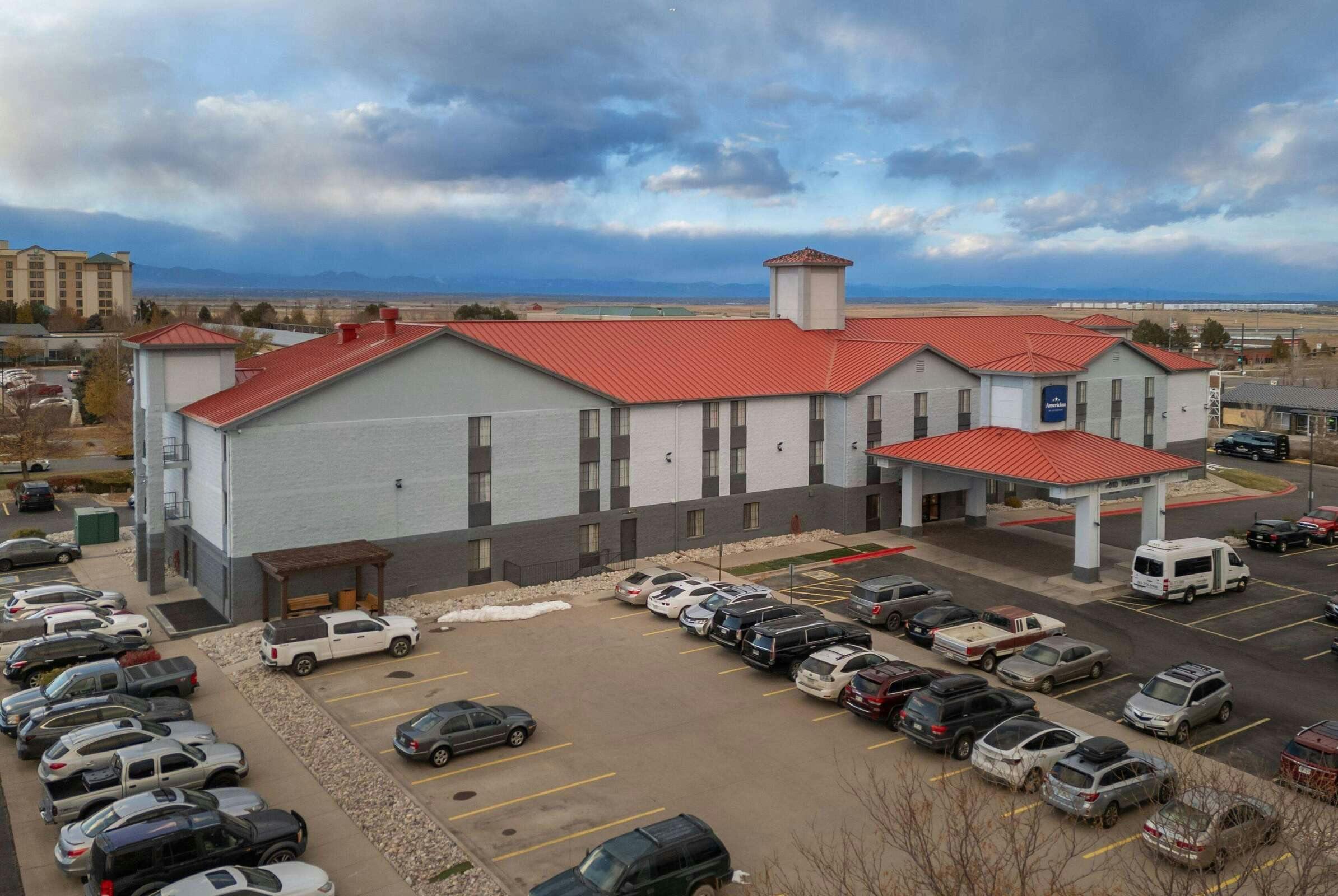 Hotel AmericInn DEN Apt photo 4