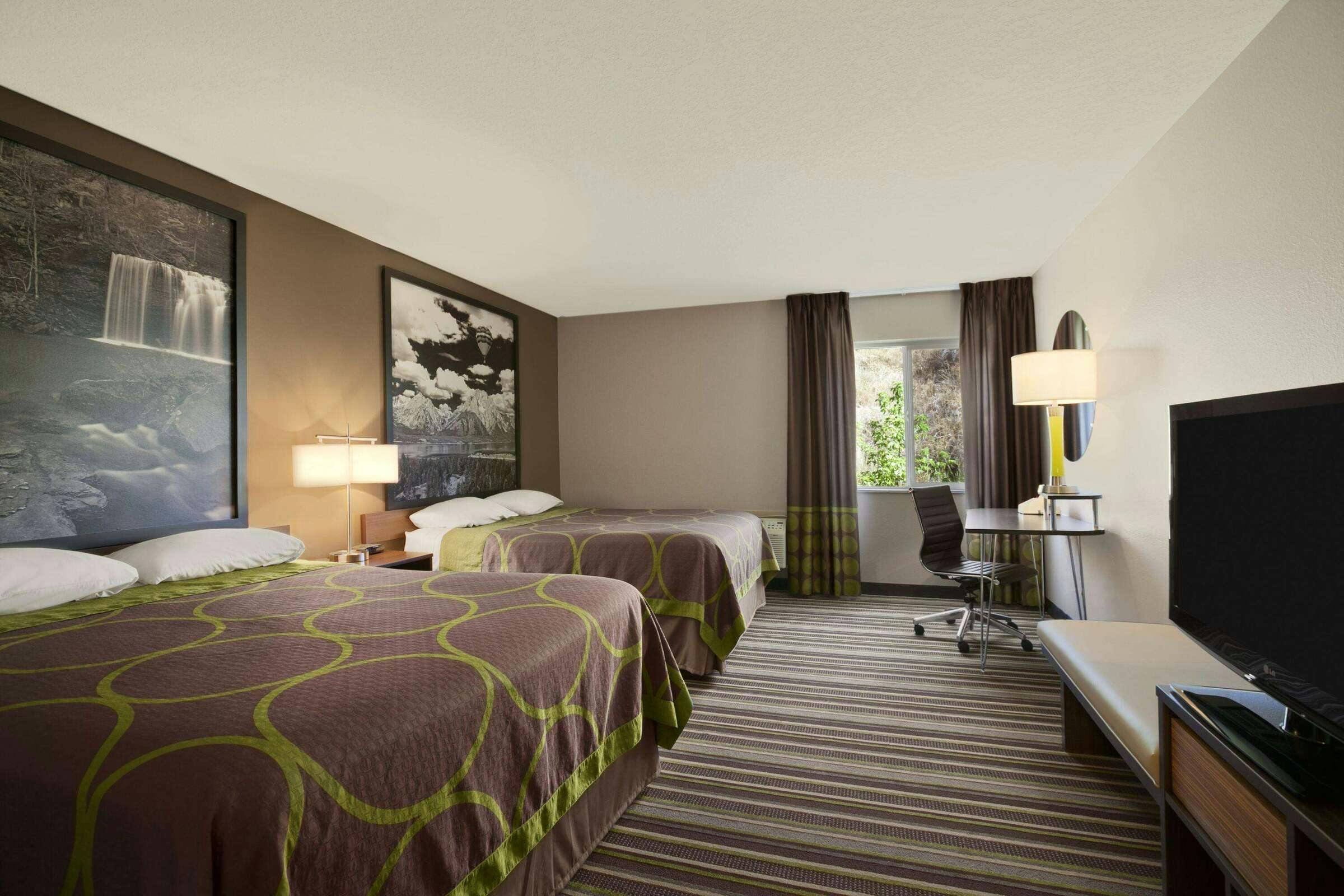 Hotel Super 8 Pocatello photo 3