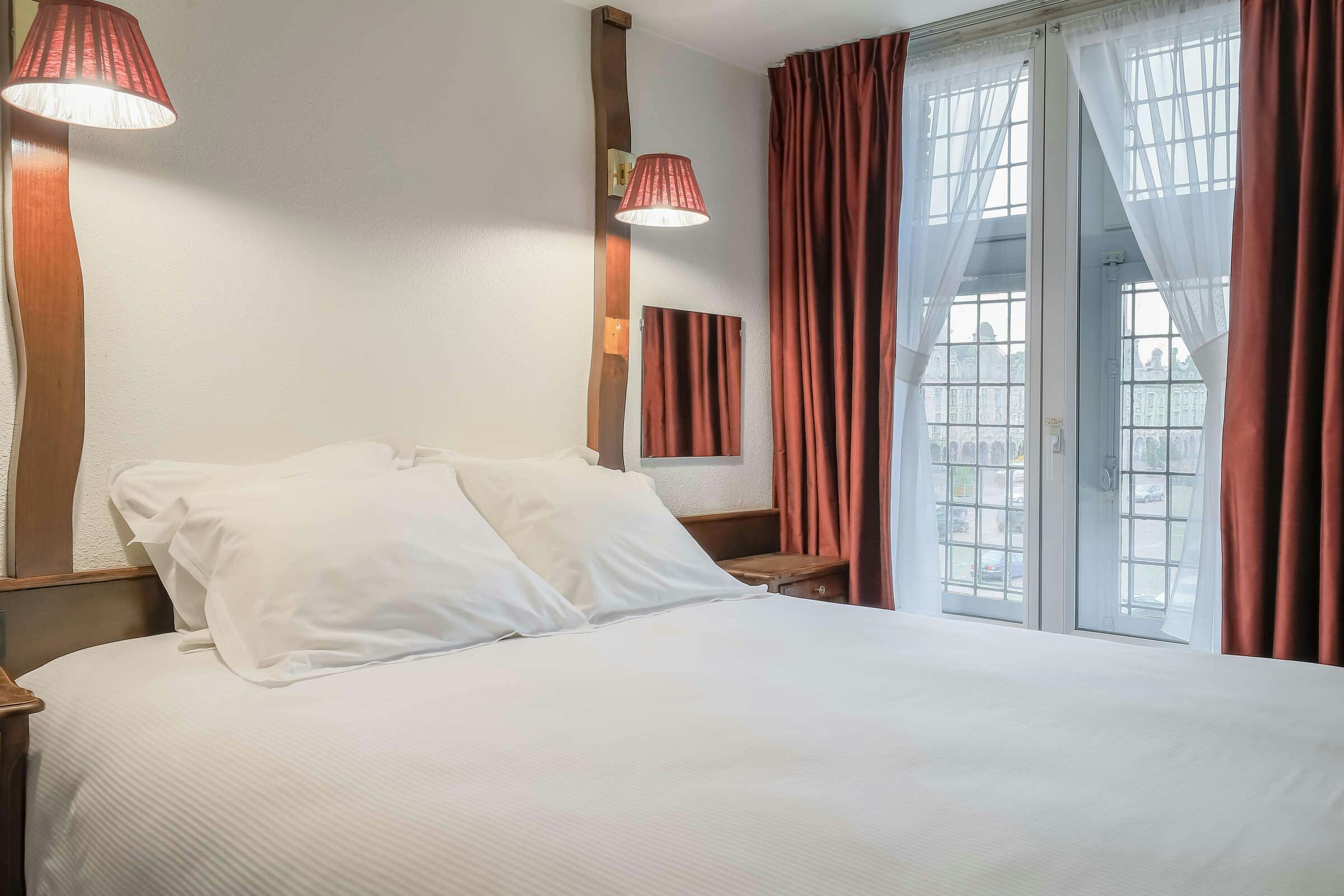 Hotel HOTEL Les 3 LUPPARS photo 1