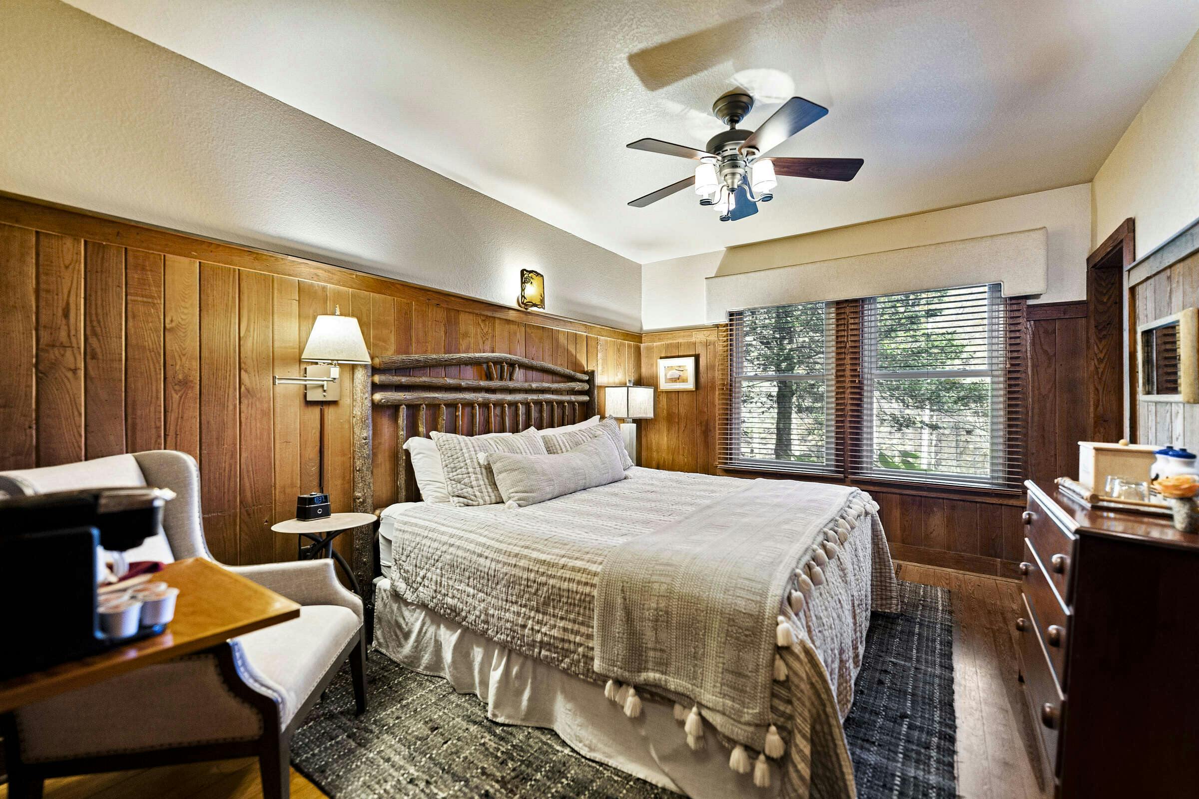 Hotel Snowbird Lodge photo 1