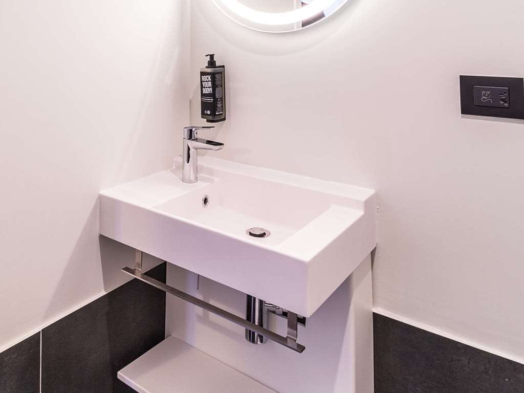 Hotel Ibis Roquebrune Cap Martin Menton photo 5