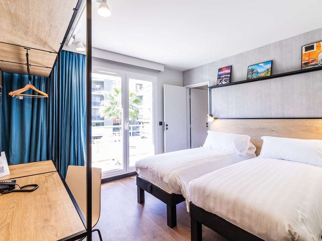 Hotel Ibis Roquebrune Cap Martin Menton photo 2