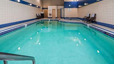 Hotel Best Western Plus Regency Inn & Conference Centre photo 2
