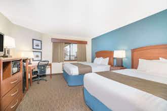 Hotel Days Inn & Suites by Wyndham Baxter Brainerd Area photo 5