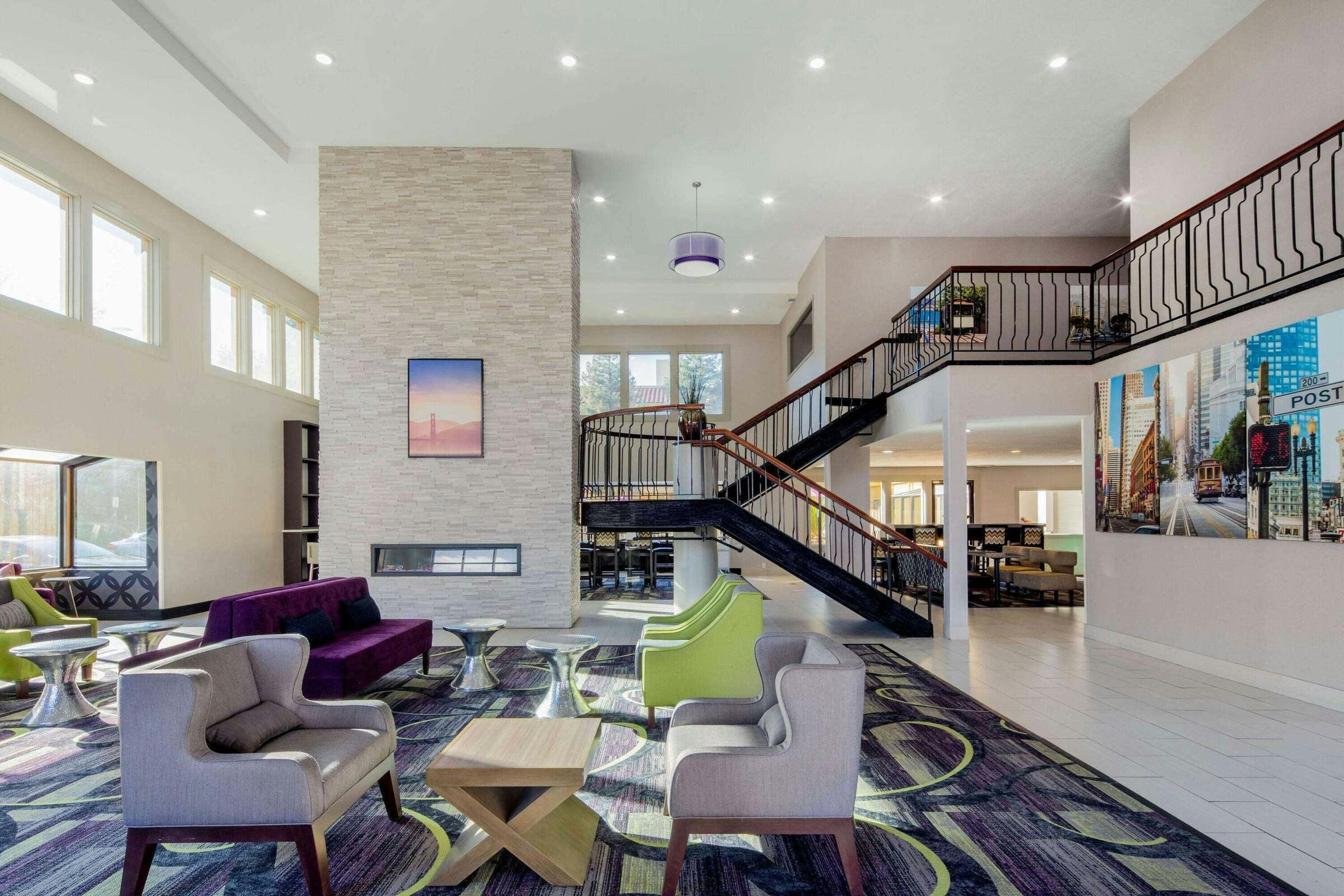 Hotel La Quinta Inn Ste Oakland Hayw photo 4