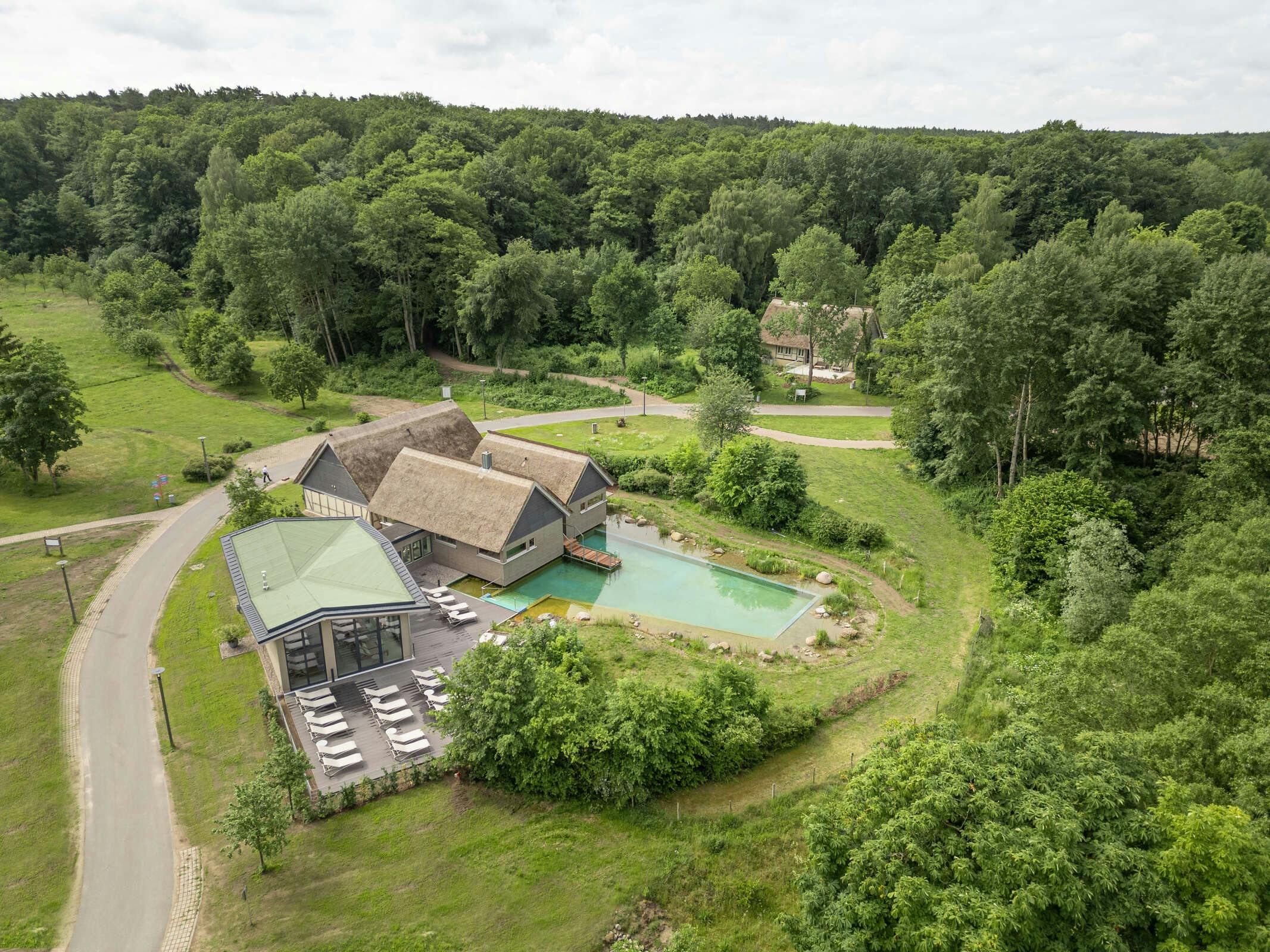 Hotel BEECH Resort Plauer See photo 1