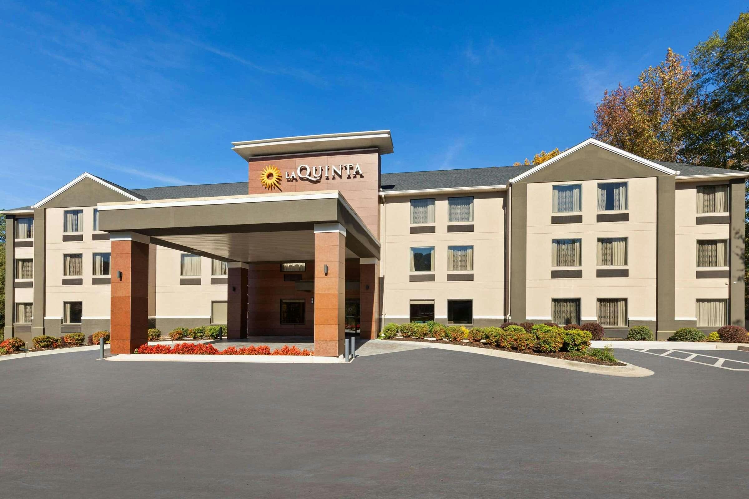 La Quinta Inn & Suites by Wyndham Snellville-Stone Mountain
