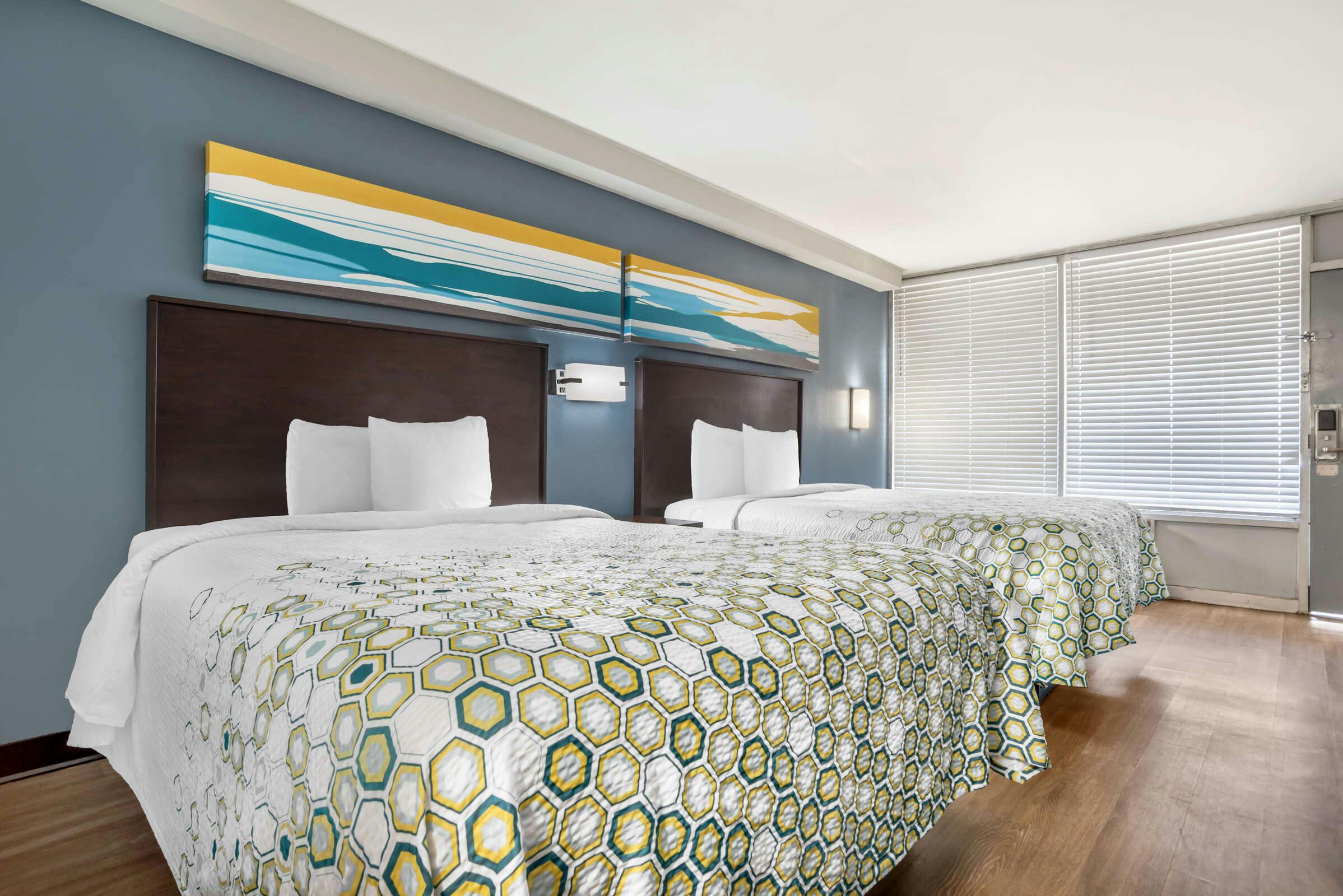 Hotel HomeTowne Studios Montgomery - Midtown photo 3