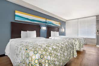 Hotel HomeTowne Studios by Red Roof Montgomery - Midtown photo 3
